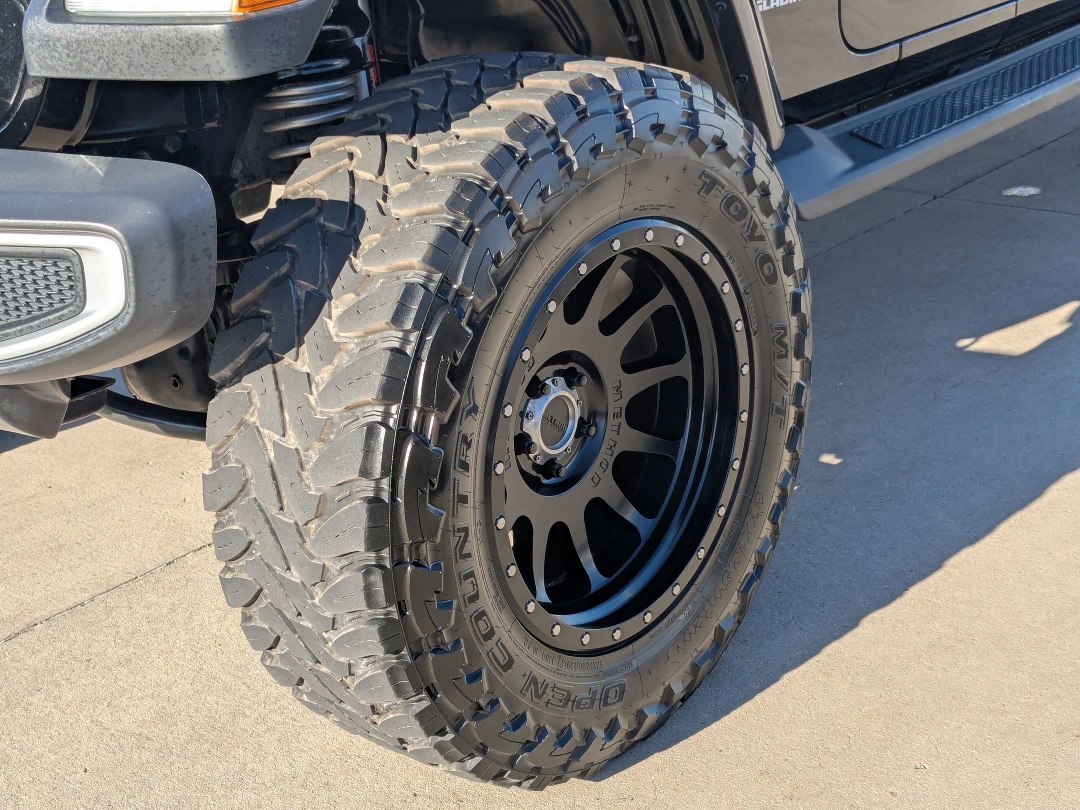 2020 Jeep Gladiator Overland photo 11