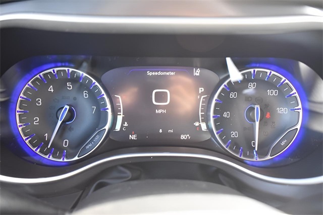 2025 Chrysler Pacifica photo 19