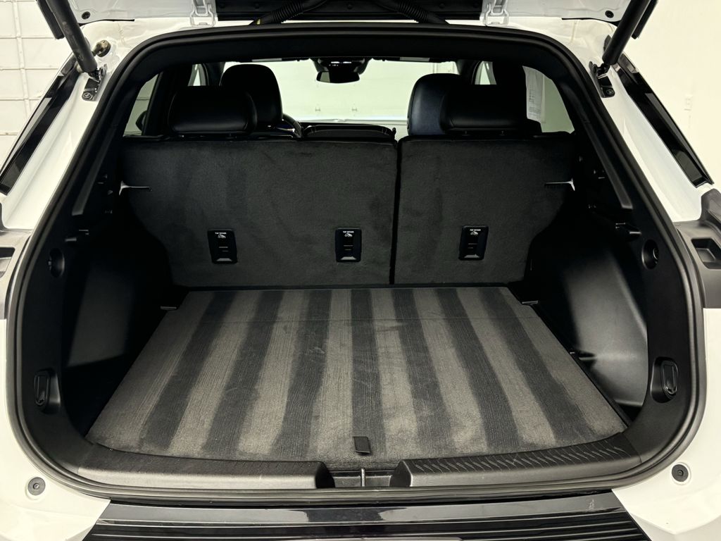2024 Chevrolet Equinox EV 1LT photo 5