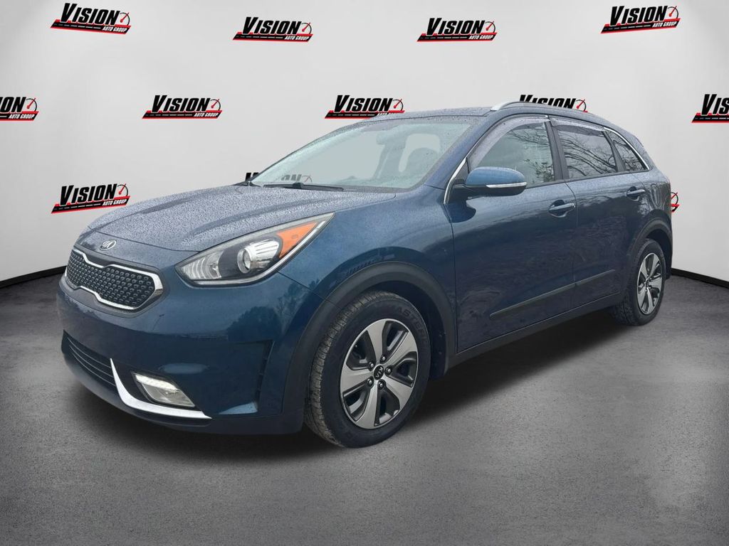 2017 Kia Niro EX's photo