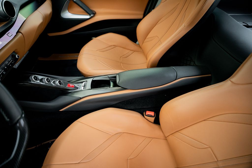 2018 Ferrari 812 Superfast photo 38