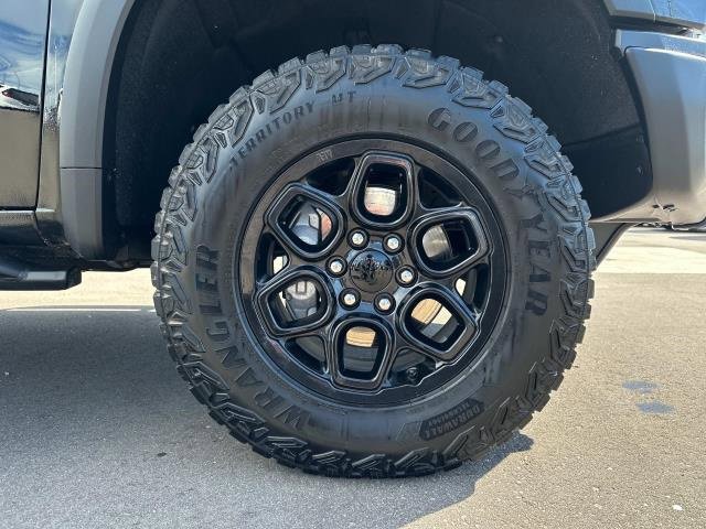 2024 Chevrolet Silverado 1500 ZR2 photo 38
