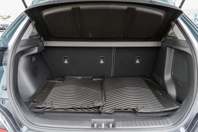 2023 Hyundai Kona Limited photo 8
