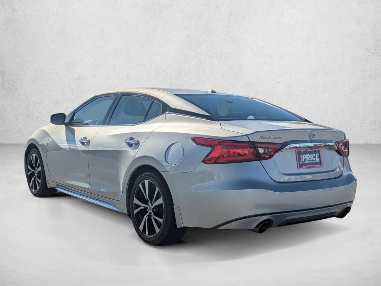 2018 Nissan Maxima S photo 3