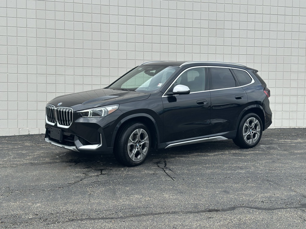 Certified Used 2024 Black Sapphire Metallic BMW xDrive28i image 1