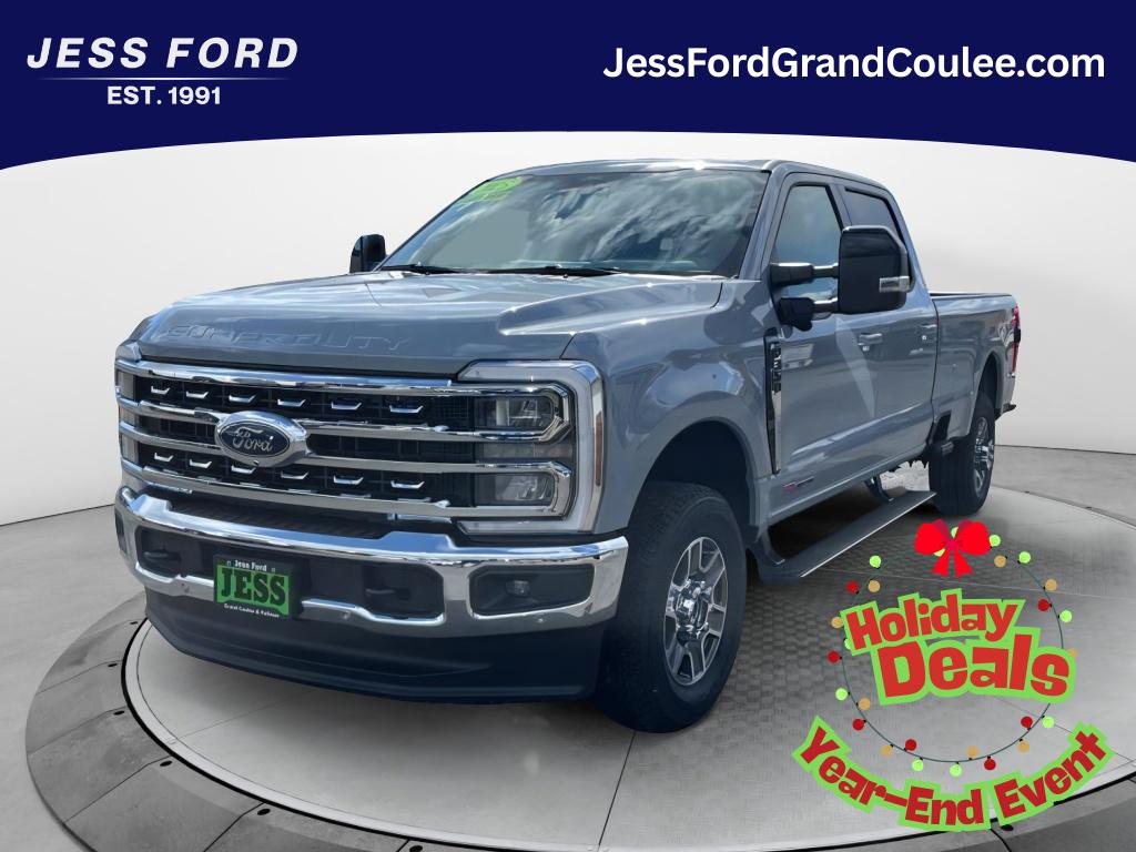 2025 Ford F-350 Super Duty Lariat's photo