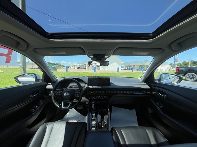 2024 Honda Accord Hybrid Touring photo 4