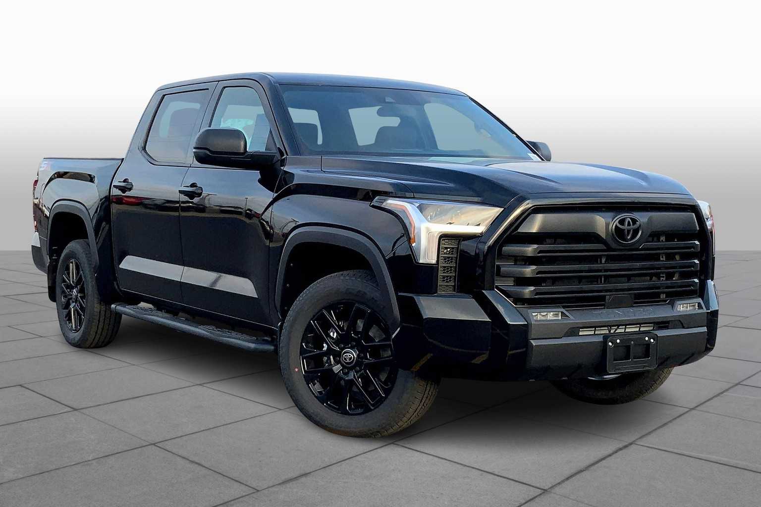 2026 Toyota Tundra SR5 CrewMax photo 2