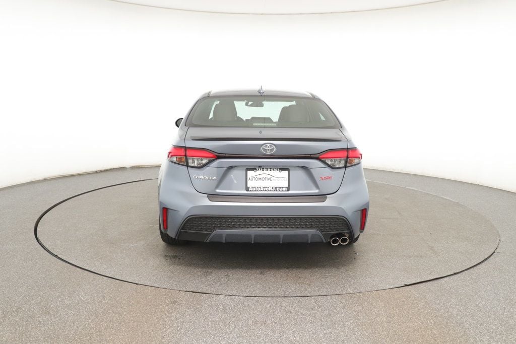 2022 Toyota Corolla XSE photo 4