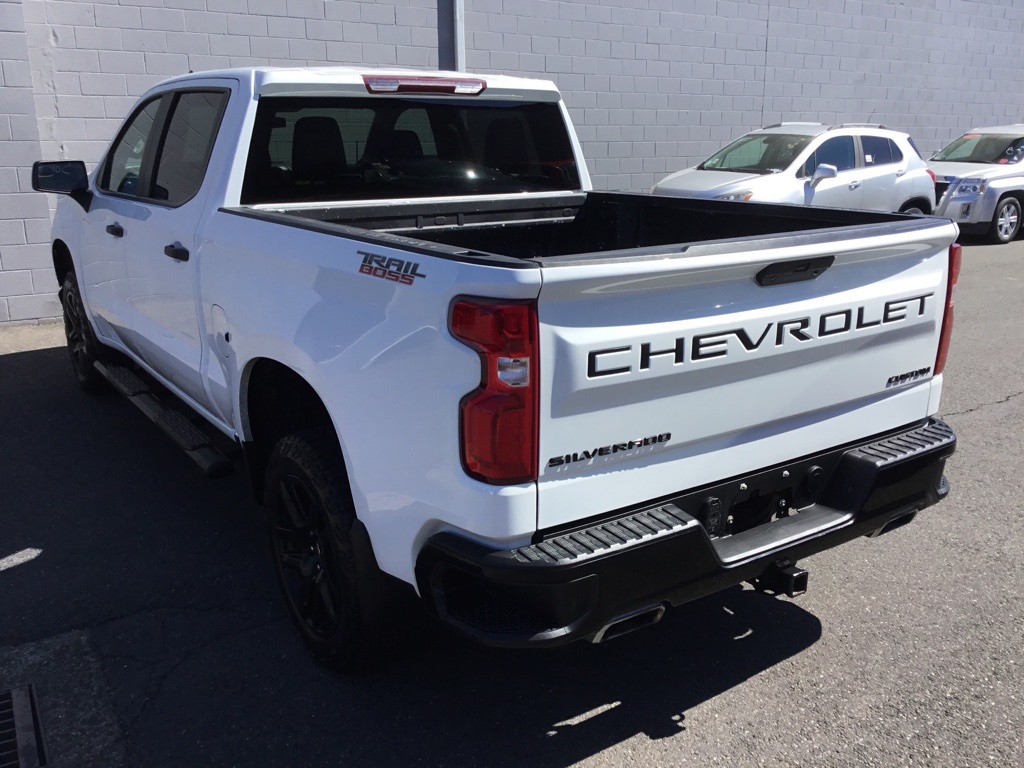 2021 Chevrolet Silverado 1500 Custom Trail Boss photo 4