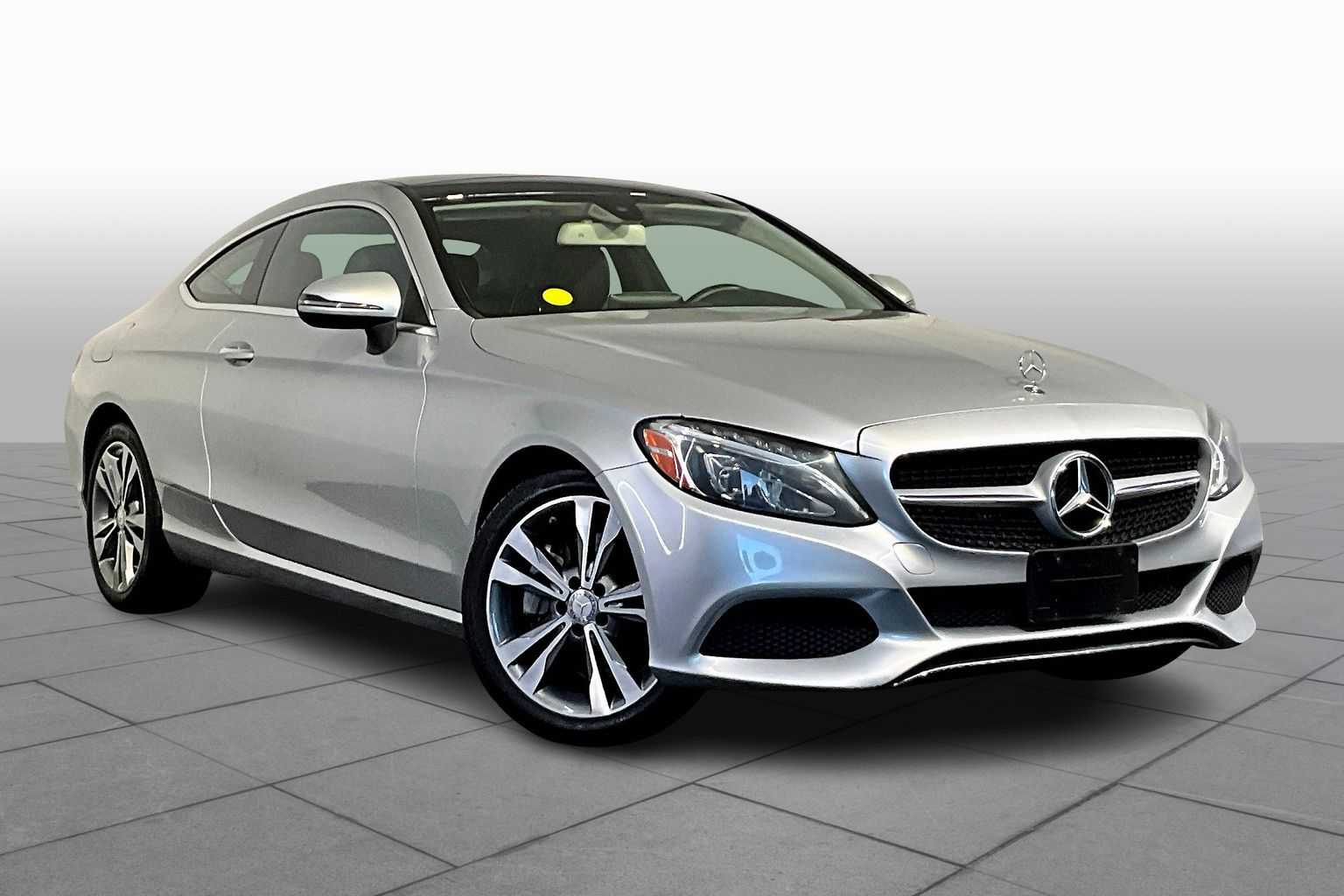 2017 Mercedes Benz C 300 4MATIC photo 2