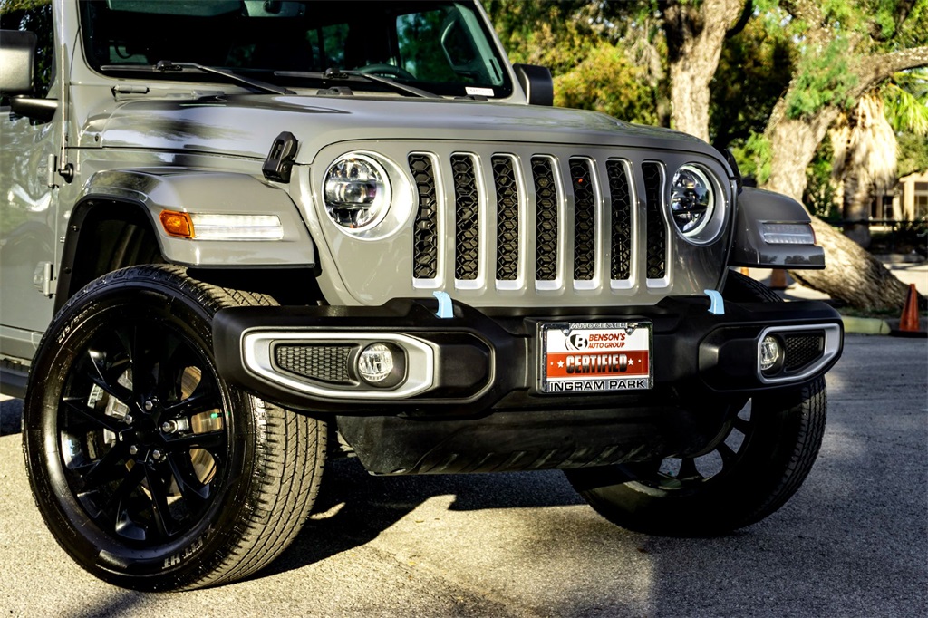 2023 Jeep Wrangler Sahara 4xe photo 2