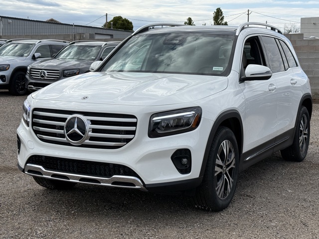 2026 Mercedes-Benz GLB GLB 250's photo
