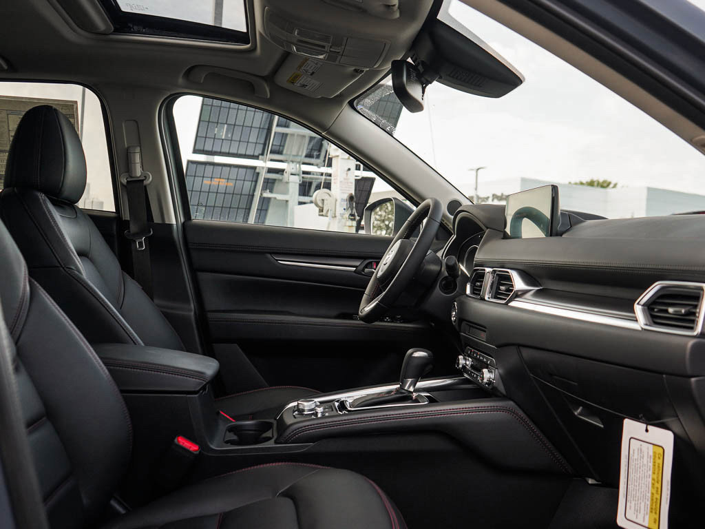 2025 Mazda CX-5 2.5 S Carbon photo 10