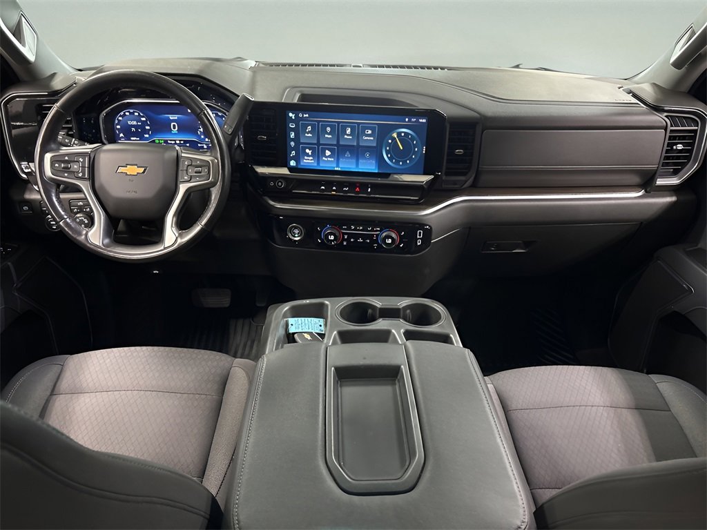 2022 Chevrolet Silverado 1500 LT photo 12