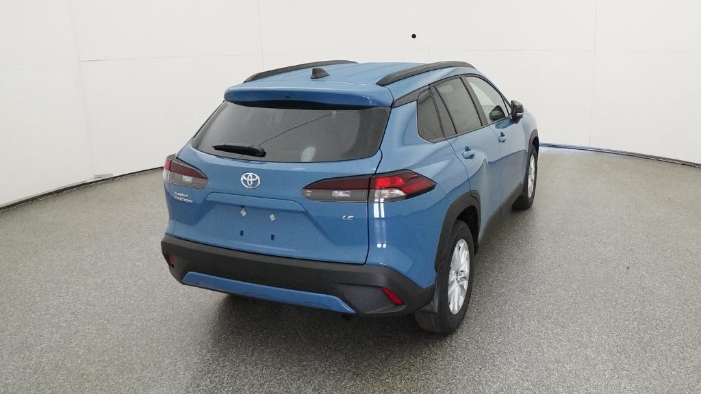 2026 Toyota Corolla Cross LE photo 19
