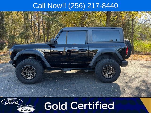 2024 Ford Bronco Badlands photo 2