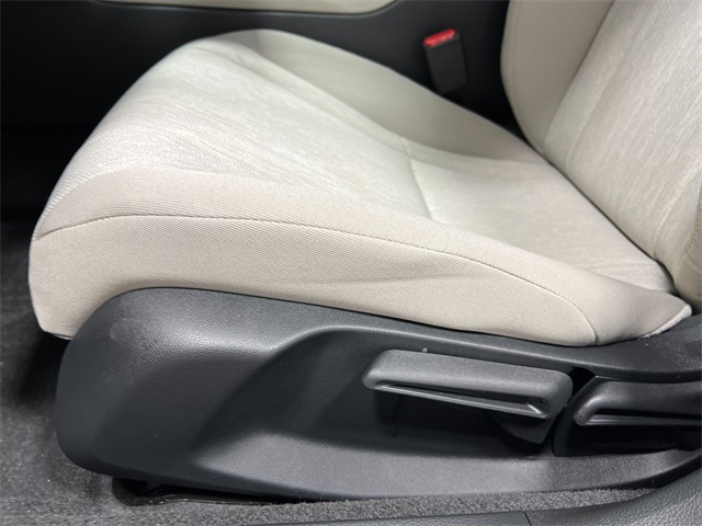 2025 Honda Accord LX photo 14
