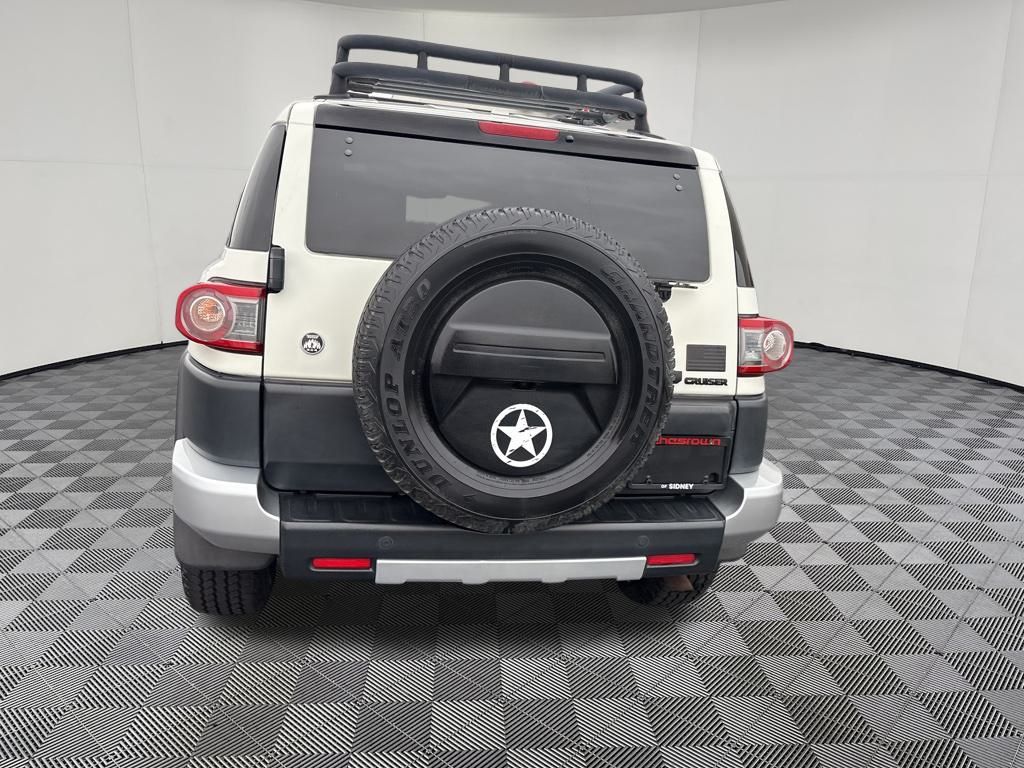2012 Toyota FJ Cruiser Base photo 4