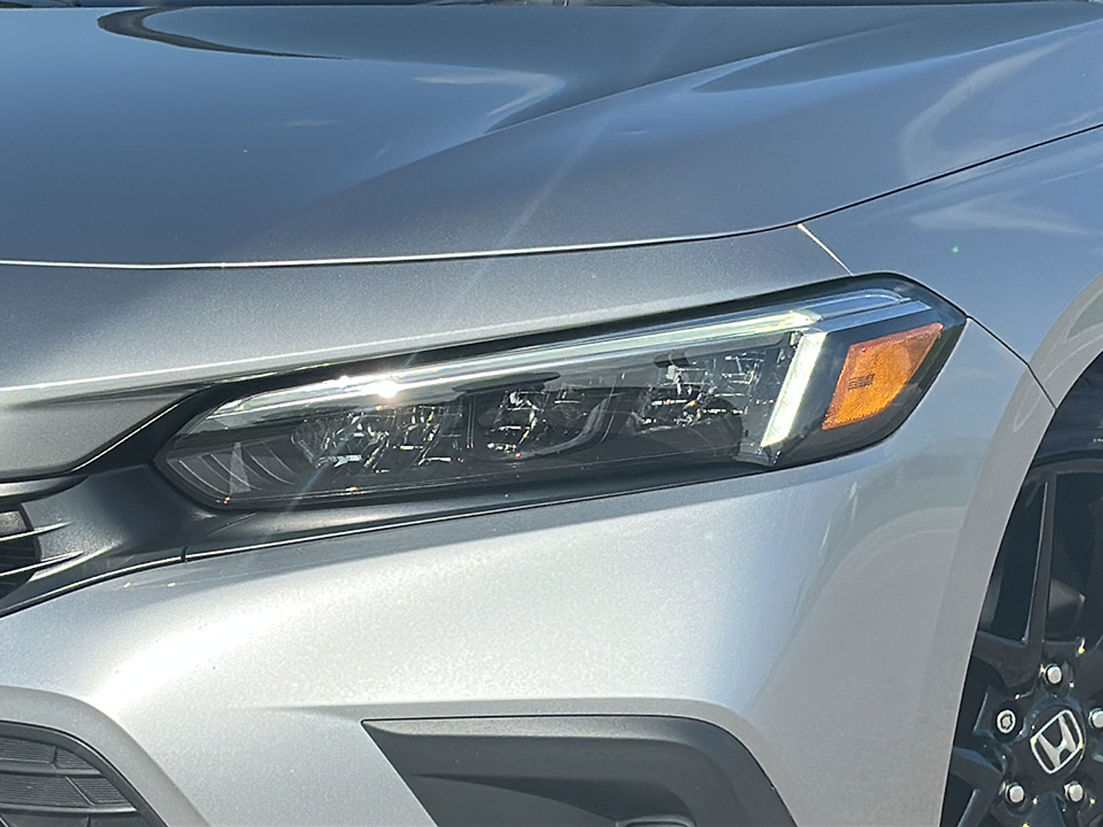 2024 Honda Civic Sport photo 2