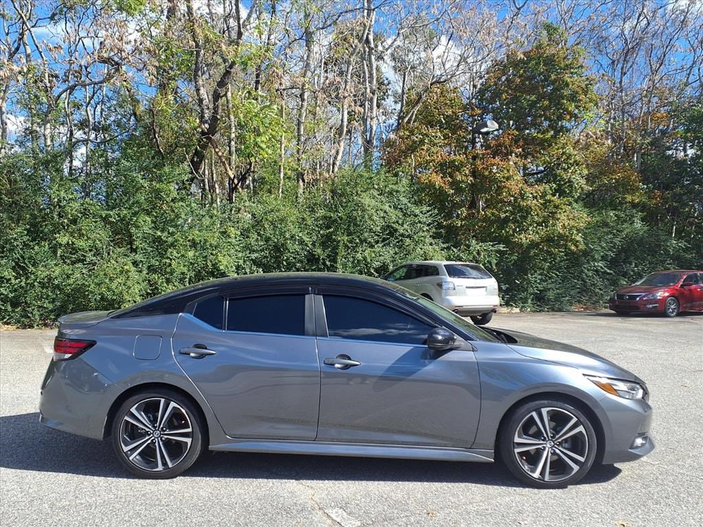 2021 Nissan Sentra SR photo 4
