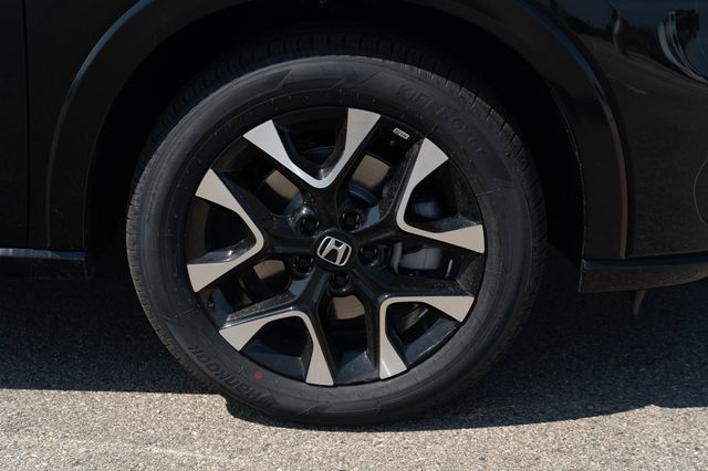 2026 Honda HR-V EX-L photo 8