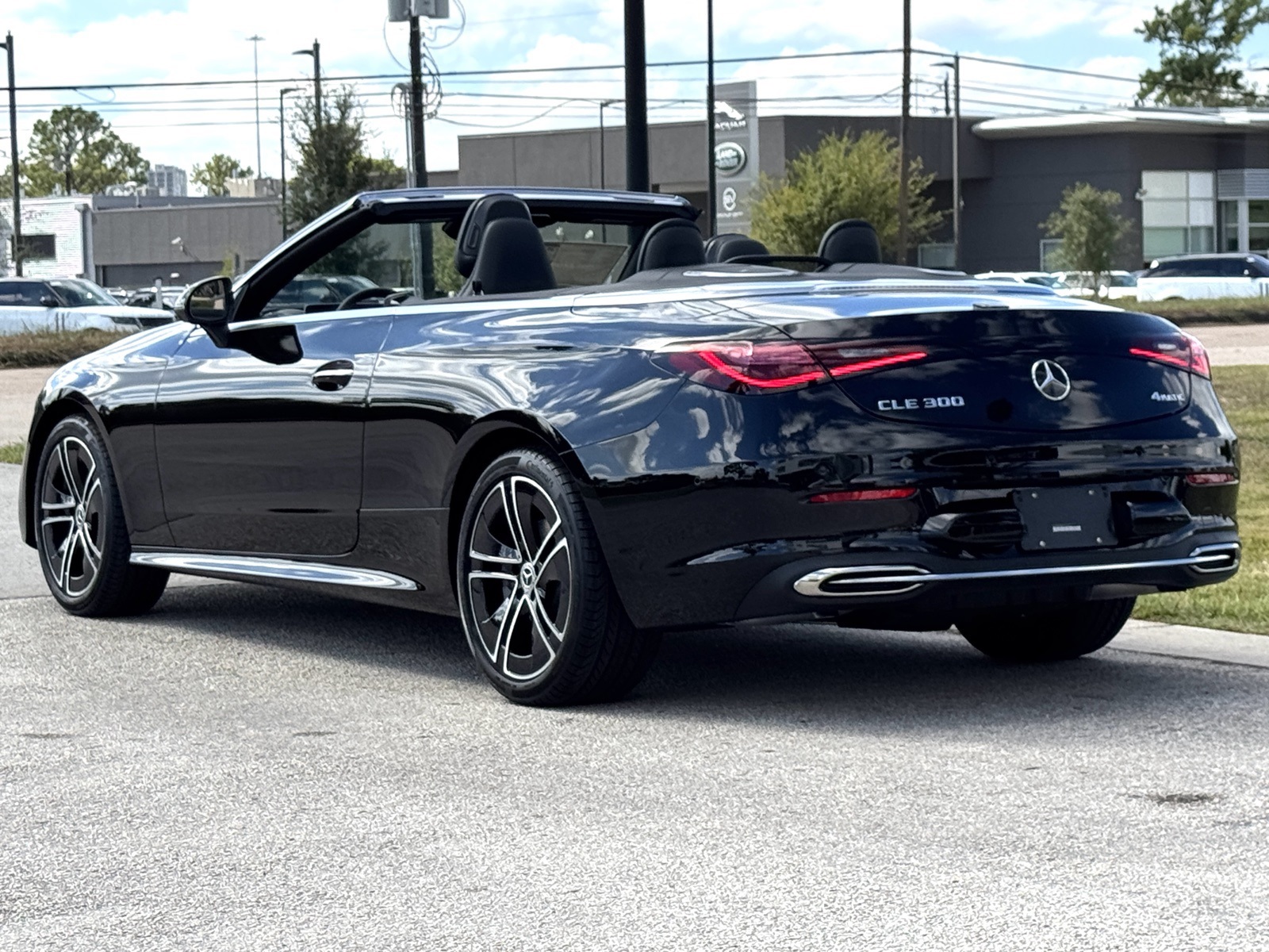 2026 Mercedes Benz CLE 300 4MATIC Cabriolet photo 4