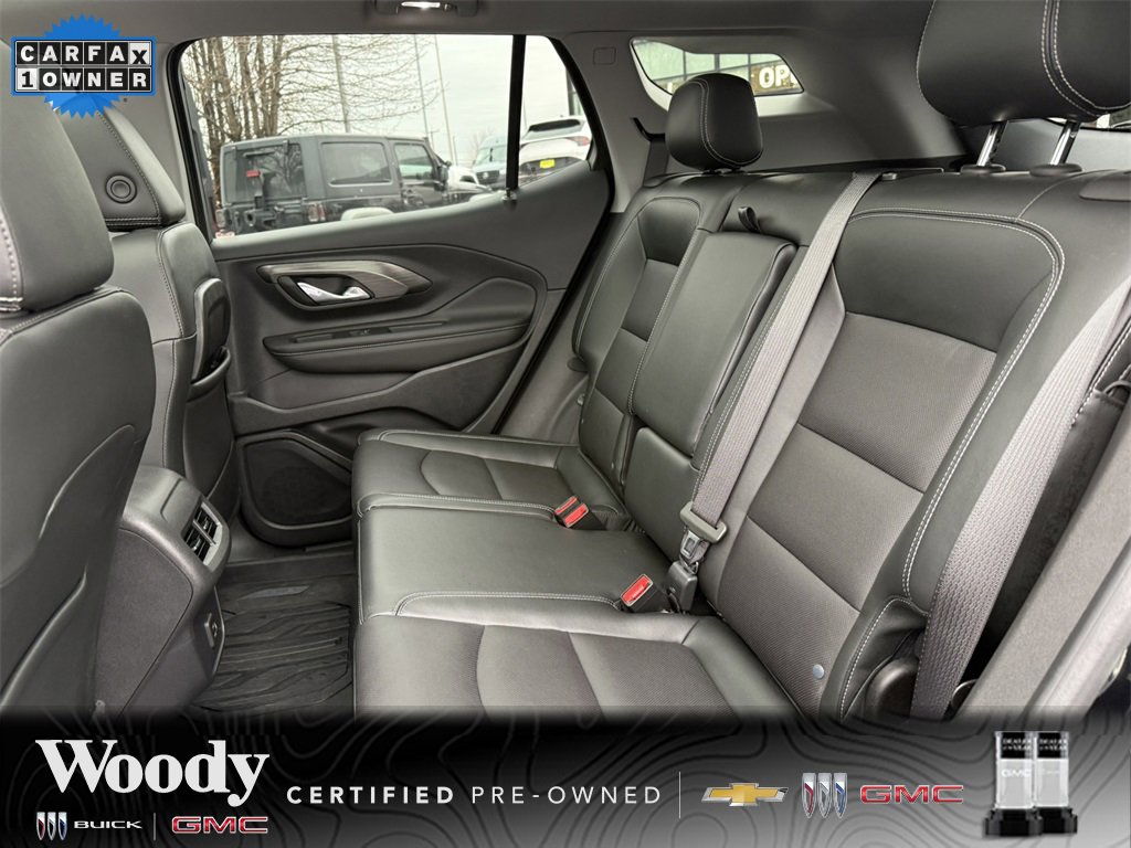2023 GMC TERRAIN - Image 31