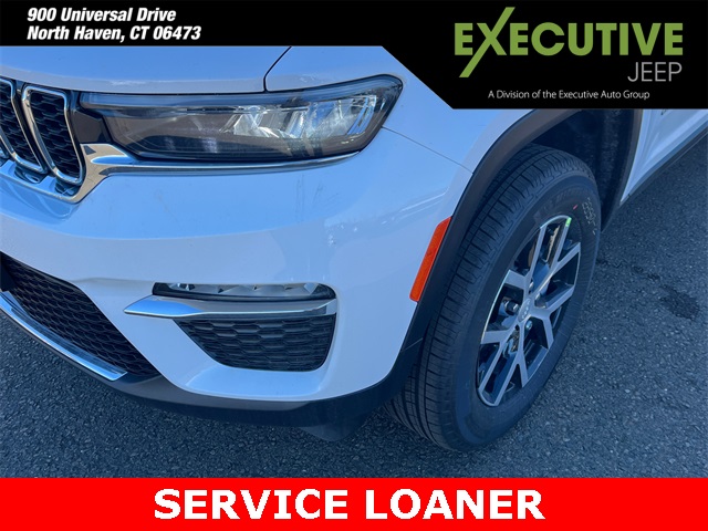 2025 Jeep Grand Cherokee Limited photo 4