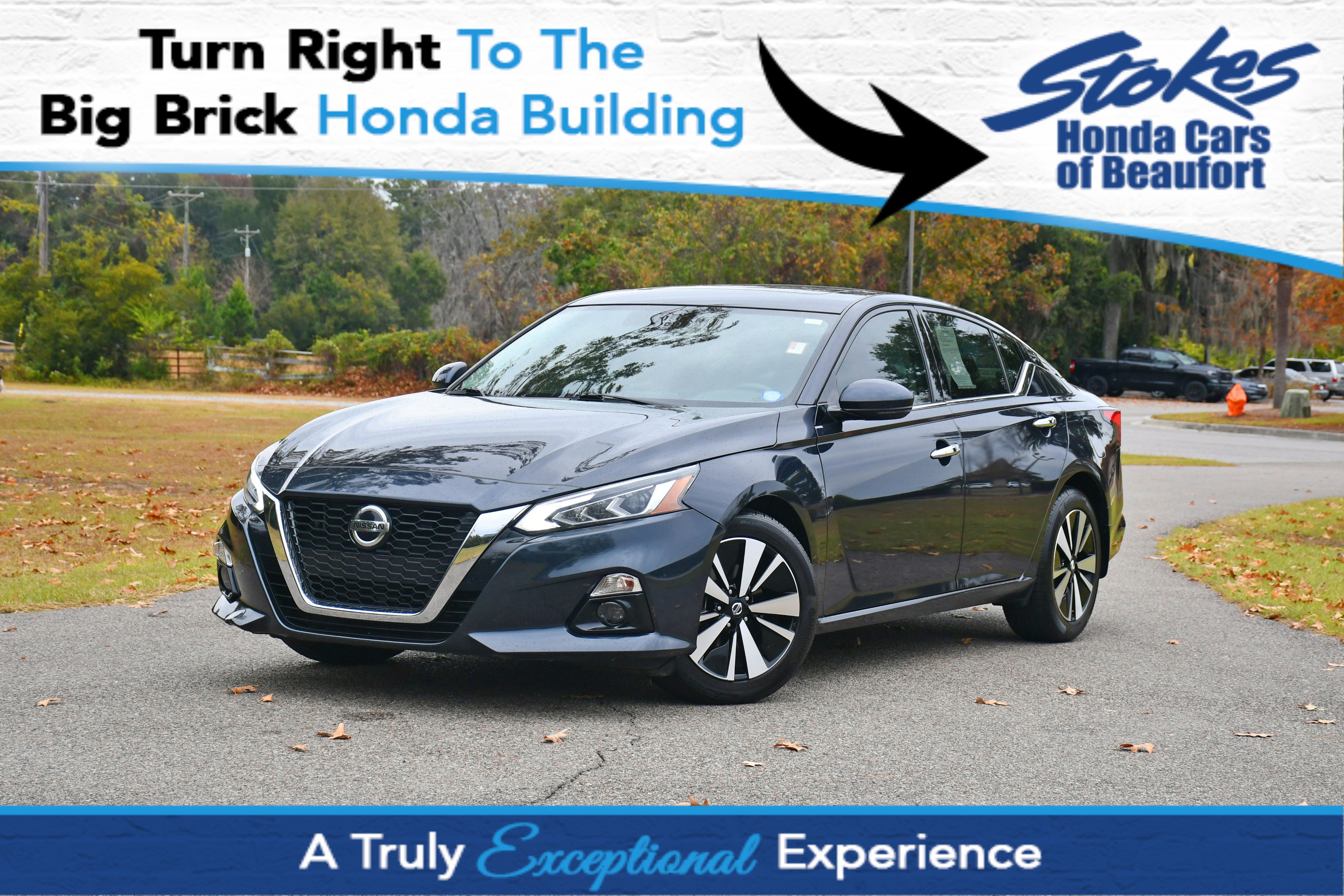 2022 Nissan Altima SL's photo