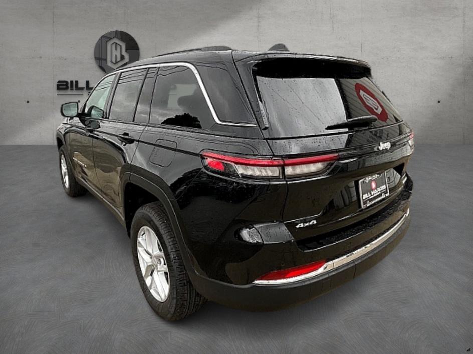 2025 Jeep Grand Cherokee Laredo photo 8