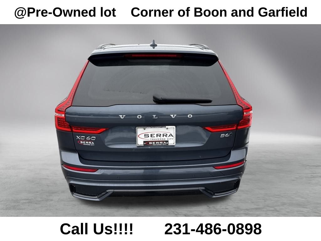 2023 Volvo XC60 Ultimate's photo