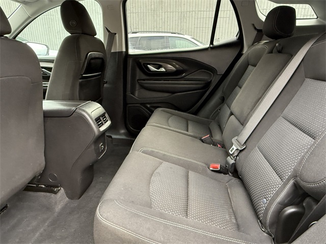 2022 Gmc Terrain SLE photo 15