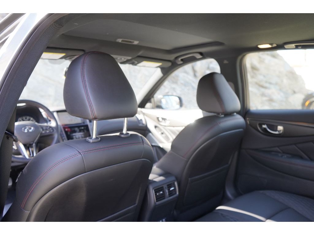 2024 Infiniti Q50 Red Sport 400 photo 20