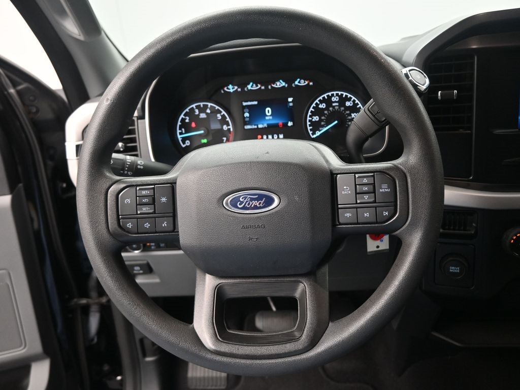 2023 Ford F-150 XLT photo 24