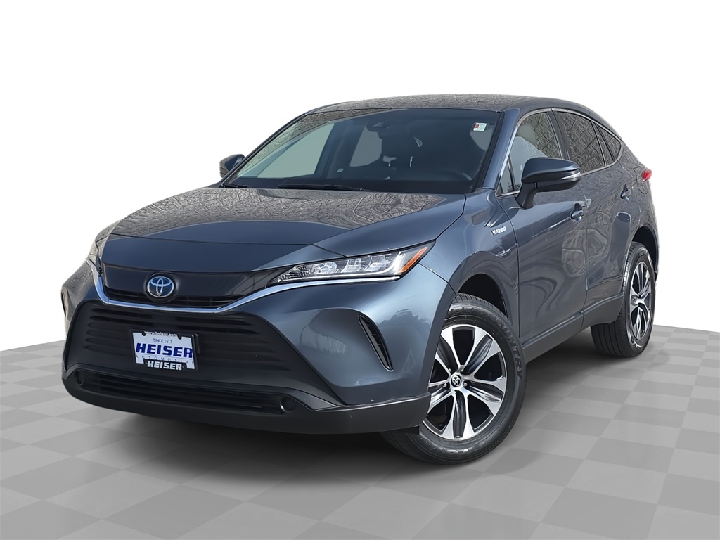 2021 Toyota Venza LE's photo