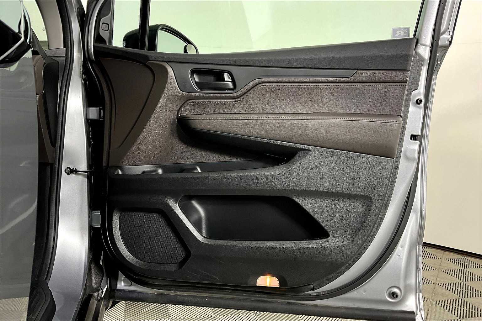 2024 Honda Odyssey EX-L photo 18