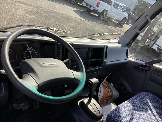 2024 Chevrolet Silverado 4500HD photo 2