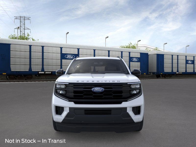 2025 Ford Expedition photo 4