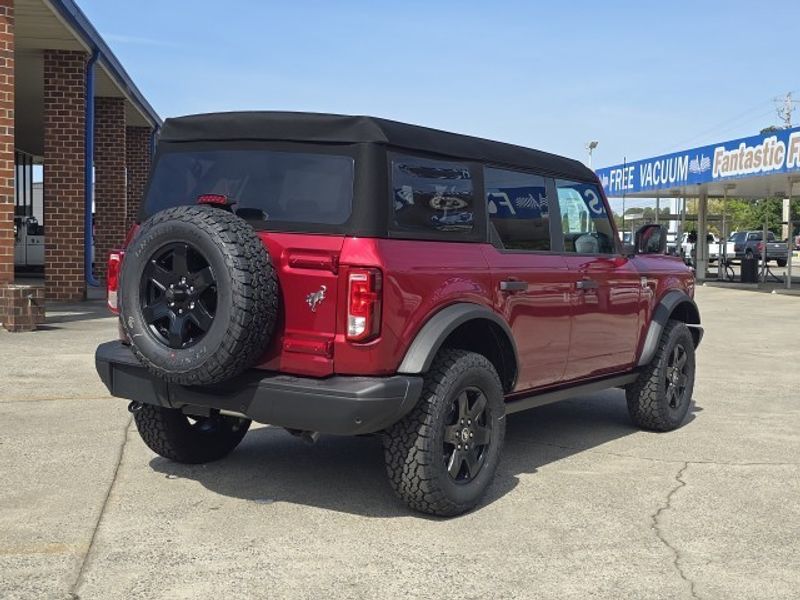 2025 Ford Bronco Big Bend photo 4