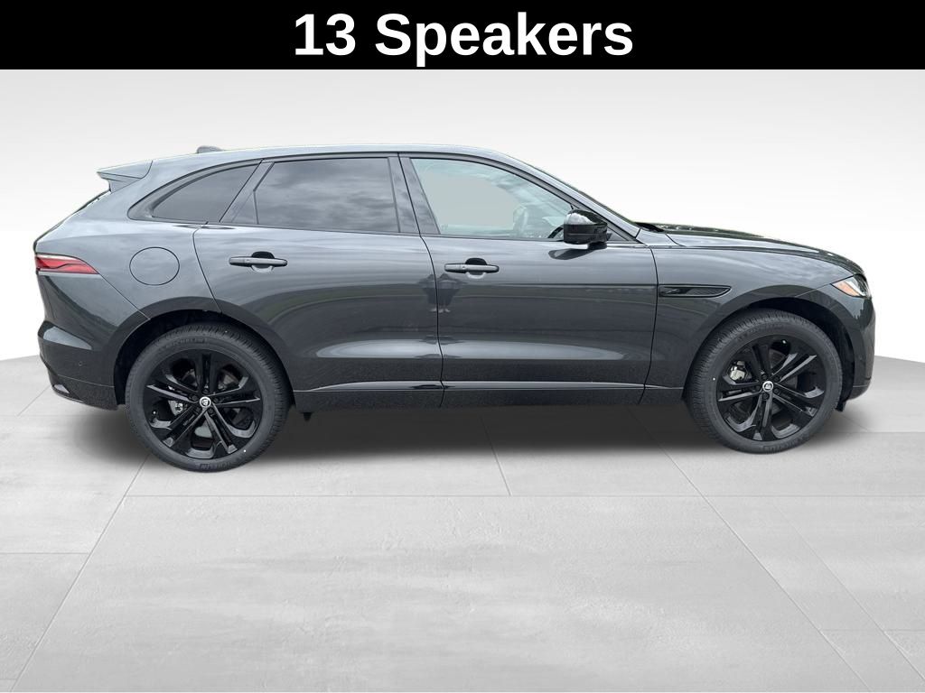 2025 Jaguar F-PACE P400 R-Dynamic S photo 6