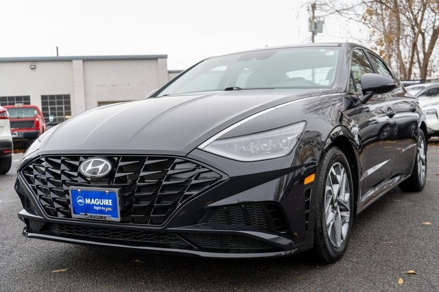 2023 Hyundai Sonata SEL photo 2