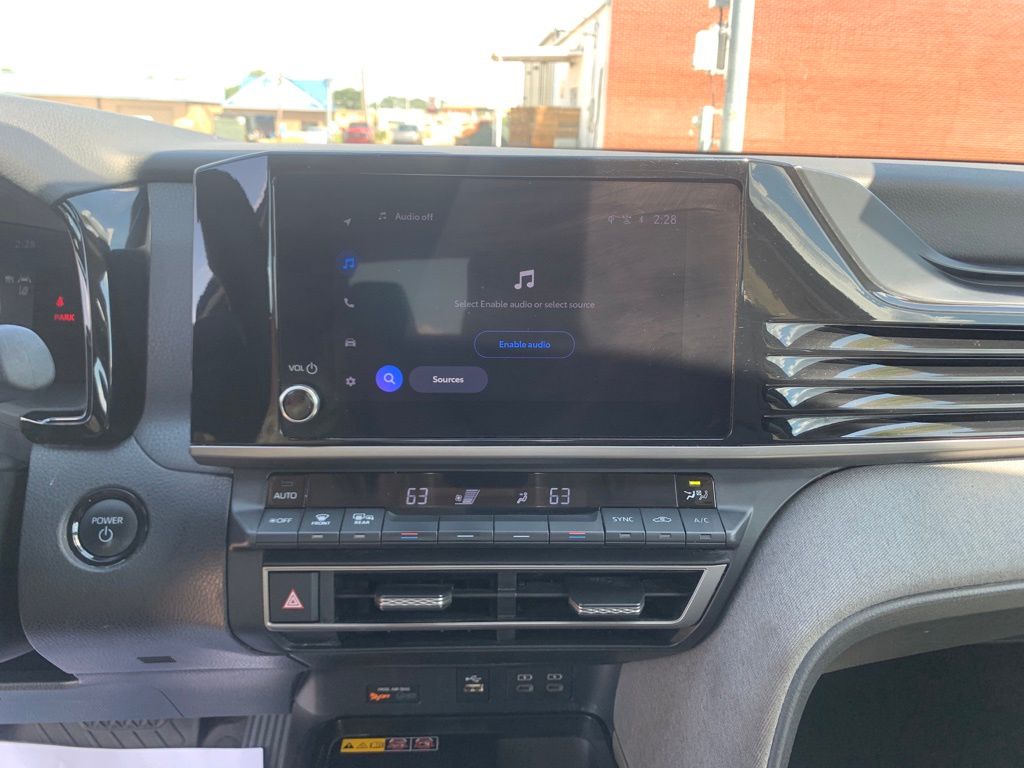 2025 Toyota Camry LE photo 19
