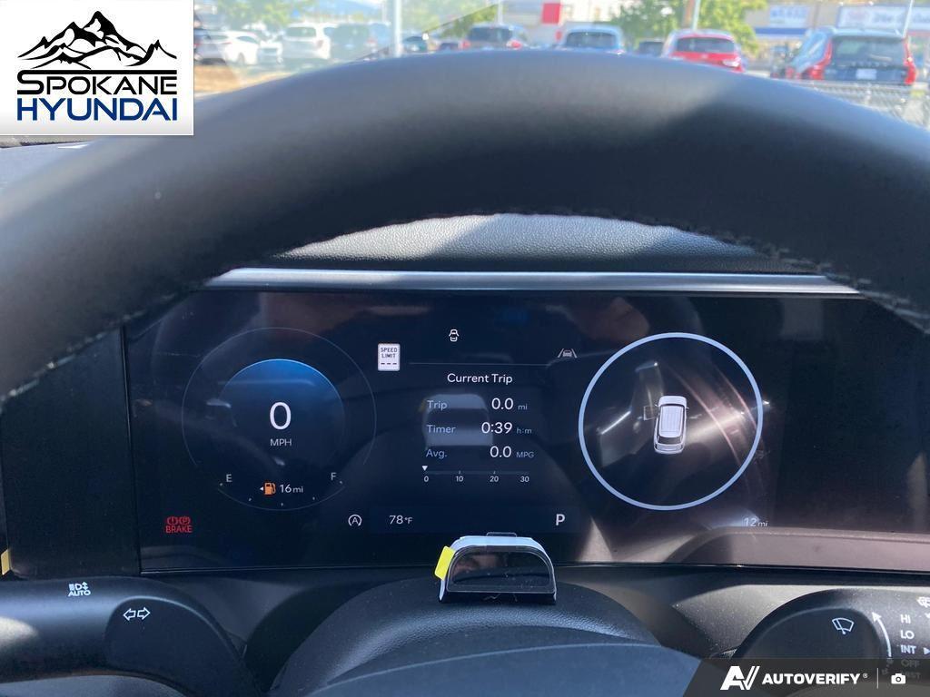 2026 Hyundai Palisade Limited photo 18