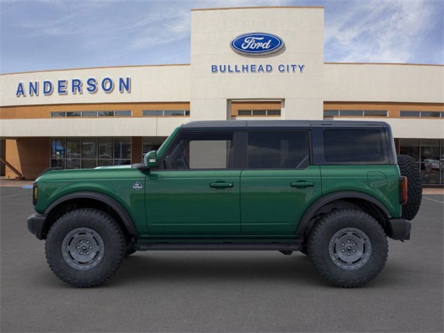 2024 Ford Bronco Outer Banks photo 3