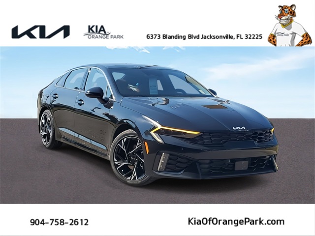 2025 Kia K5 GT-Line photo 2