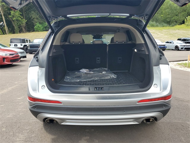 2022 Lincoln Corsair Standard photo 24
