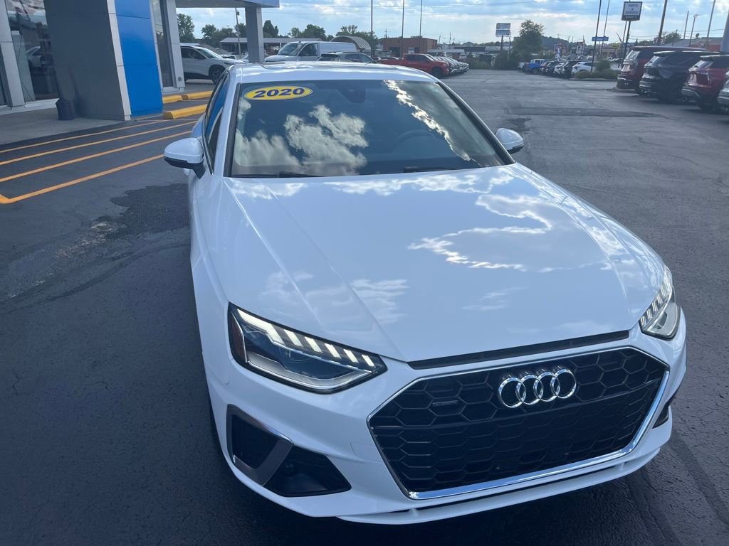 2020 Audi A4 Premium Plus 45 TFSI Quattro S line photo 6