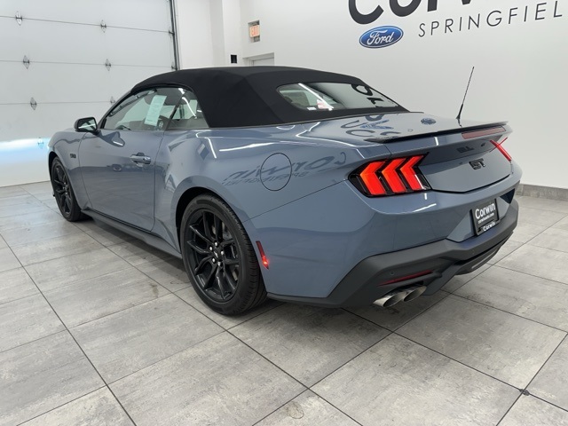 2025 Ford Mustang GT Premium Convertible photo 4