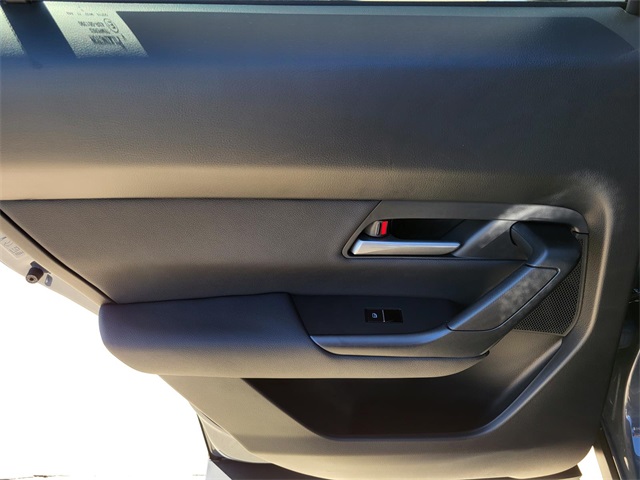 2025 Mazda CX-50 Premium photo 10